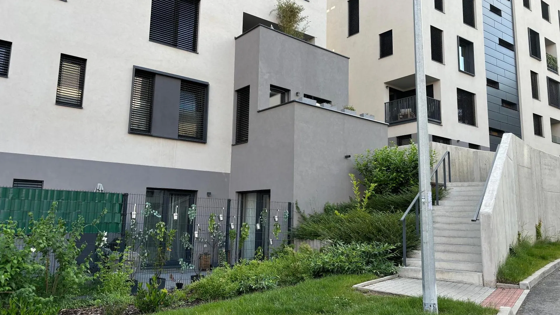 Apartment Dagmar Buresove 布拉格